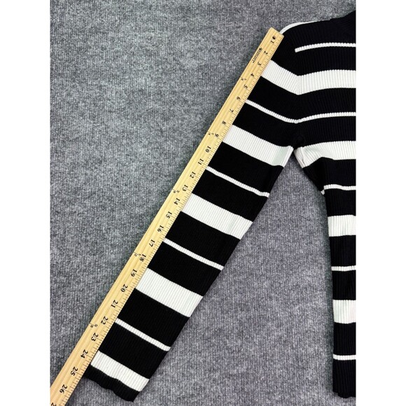 INC International Concepts Women’s XL Black White Stripe Ribbed Sweater Keyhole - Picture 6 of 8